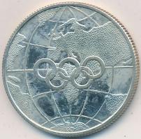 Csúcs Viktória (1934-1993) 1972. "München Olimpia" jelzett Ag emlékérem (16.52g/0.925/32,5...