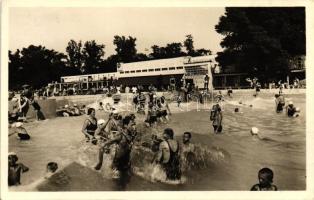 Budapest XIII. Margitsziget, Palatinus strand- és hullámfürdő