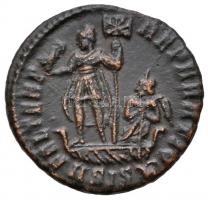 Római Birodalom / Siscia / Constans 348-350. AE3 Cu (2,62g) T:2,2-
Roman Empire / Siscia / Constans ...