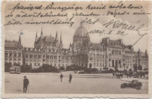 17 db RÉGI, főként Budapest városképes lap, vegyes minőségű / 17 old, mainly Hungarian postcards, mi...