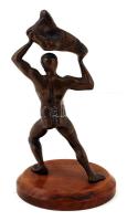 Sziszifusz a Görög mitológiából bronz szobor fa posztamensen, jelzés nélkül, m: 26 cm