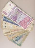 47db-os vegyes modern külföldi bankjegy tétel, közte Románia (19db), Törökország (18db), Görögország...