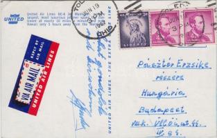 36 db MODERN képeslap, benne: 6 db Budapest lap, 20 db koronázási szimbólumokat ábrázoló lap, és 10 ...