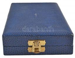 1992. "Rendőrségi Szolgálati Jel 10 év után" Ag kitüntetés mellszalagon, miniatűrrel szala...