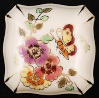 Zsolnay kézzel festett pillangó mintás ékszertartó doboz, hibátlan, jelzett, / Handpainted Zsolnay c...
