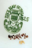 Zsolnay kézzel festett pillangó mintás ékszertartó doboz, hibátlan, jelzett, / Handpainted Zsolnay c...