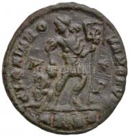 Római Birodalom / Siscia / Gratianus 367-375. AE3 (2.52g) T:2-
Roman Empire / Siscia / Gratian 367-3...