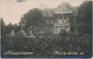 10 db RÉGI magyar és erdélyi városképes lap, benne egy leporello, főleg fekete-fehér lapok / 10 old ...