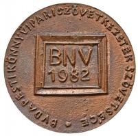 Borsos Miklós (1906-1990) 1982. "Budapesti Könnyűipari Szövetkezetek Szövetsége - BNV 1982&quot...