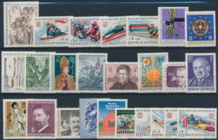 4 diff sets + 1 block + 39 diff stamps o 3 stock cards 4 klf sor +1 blokk + 39 klf önálló érték 3 db...