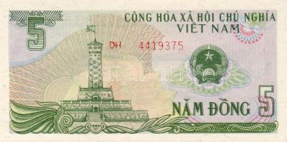 Észak-Vietnam 1985. 5D T:I + Thaiföld 1978. 100B T:II+ Csak egyszer hajtva, törve nem!