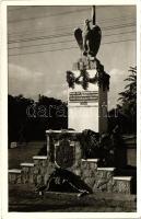 1941 Újverbász, Novi Vrbas; visszatért város, Turul-szobor / Hungarian patriotic statue, photo