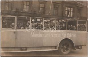 1930 München, Fremden Rundfahren / autobus (small tear)