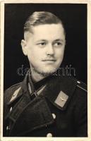 Military WWII, soldier of the Luftwaffe, photo (Rb)