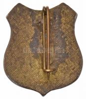 ~1960. "Budapest V.K. Gimnázium" festett tombak jelvény (31x26mm) T:2