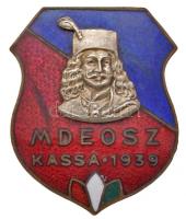 1939. "MDEOSZ (Magyar Dalos Egyesületek Országos Szövetsége) Kassa" zománcozott fém jelvény "Boczán Károly Csokonai u. 8." gyártói jelzéssel (18x22mm) T:2