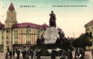 Debrecen, Református püspöki palota, Kossuth szobor