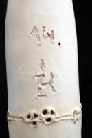 Kovács Éva (1938-): Testvérek. Kézzel festett mázas kerámia, jelzett, hibátlan, m:33 cm