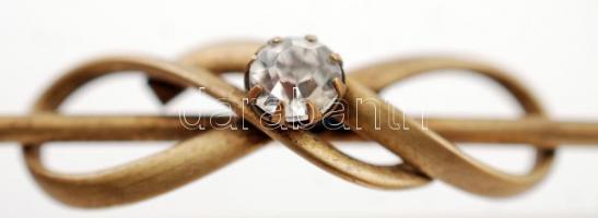 Dekoratív szecessziós kalaptű, benne kővel