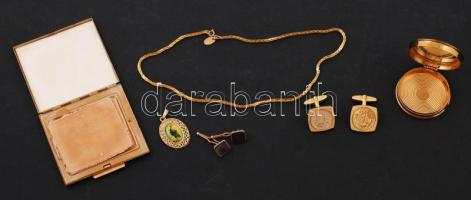 Bizsu tétel, benne: 1 nyaklánc, 1 medál, 2 pár mandzsettagomb, 2 púdertartó dobozka, összesen: 8 db