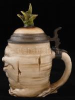 C.G.Schierholz & Sohn nevető fejű korsó zellergyökér tetővel, porcelánfajansz-ón szerelékkel, je...