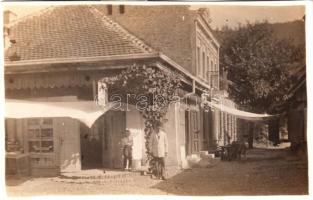 Orsova, üzlet, étterem / shop, restaurant, photo