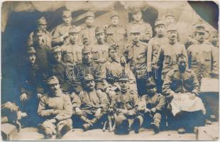 1916 Pozsony, Pressburg, Bratislava; katonák csoportképe / soldiers group photo (EK)