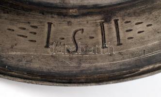 Antik kerek ón tál, jelzett, d:22 cm
