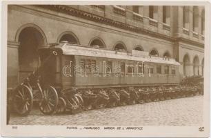 Paris, Invalides, Wagon de l'Armistice / train, cannon