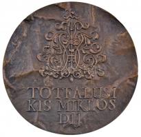 Kiss Nagy András (1930-1997) DN "Tótfalusi Kis Miklós Díj" Br plakett eredeti tokban (~101...