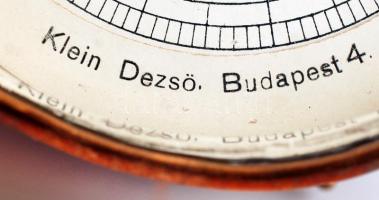 cca 1930 Antik asztali barométer, Klein Dezső, Budapest IV., Kecskeméti utca 14., m: 10,5 cm /

cc...