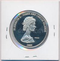Turks- és Caicos-szigetek 1989. 20C Ag "Amerika felfedezésének 500. évfordulója" T:PP
Turk...