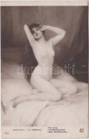 Réveil / Erotic nude art postcard s: E. Tabary