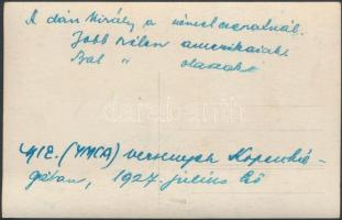 1927 Koppenhága, X. Keresztély(1912-1947) dán király sportolókat látogat, fotólap, hátoldalon felira...