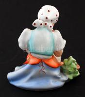 Zsolnay libatömő lány, kézzel festett, jelzett, m:16 cm