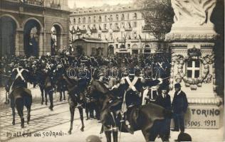 1911 Torino, Esposizione, In attesa dei Sovrani / exposition, mounted policeman, photo