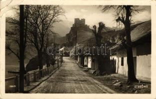 Sztrecsnó, Strecno; Kilátás a várra / view to the castle (Rb)