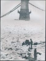 1945 Budapest romokban, dr. Kunszt János (1892 -1960) korabeli felvételeiről készült későbbi nagyítá...