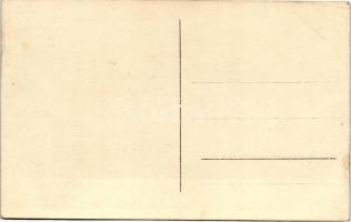 Budapest VII. Jósika és Vörösmarty utca sarka, vegyeskereskedés, photo