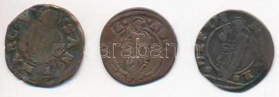 Olasz Államok / Velence ~1750. 3db klf rézpénz T:3,3-
Italian States / Venice ~1750. 3pcs of diff co...