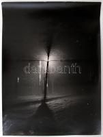 cca 1933 Kinszki Imre (1901-1945): Utcai lámpa fénye, a szerző hagyatékában levő vintage negatívról készült későbbi nagyítás, felületén kopásnyomokkal, 40x30 cm / cca 1933 Imre Kinszki (1901-19045): Street lamp's light, later enlarged of a vintage photo negative, without artist's stamp, 40x30 cm