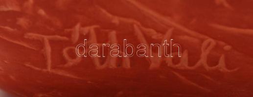 Tóth Valéria (1943-): Elhagyatva. Terrakotta, jelzett, hibátlan, m:24 cm, h:21 cm