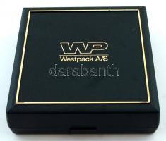 Swarovski szív alakú kristály függő selyemzsinóron