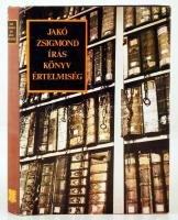 Jakó Zsigmond: Írás, könyv, értelmiség. Tanulmányok erdély történelméhez. Bukarest, 1976, Kriterion Könyvkiadó. Aranyozott kiadói egészvászon kötésben, fedőborítóval, fedőborítóval. Szép állapotban.