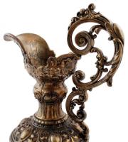 Levélmotívumokkal gazdagon díszített antik fém díszkancsó, az alja utólag kifúrva, jelzés nélkül, m:...