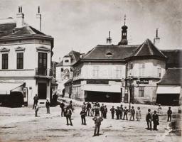 Pavetiti: Kőszeg, jelzett, üvegezett keretben, későbbi nagyítás, 17x21cm