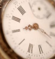 Ezüst (Ag.) zsebóra belső fedelén "Remontoir Cylindre 10 rubins" felirattal, jelzett (84),...