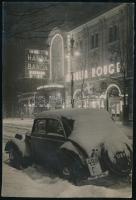 cca 1935 Budapest, Operettszínház és a Moulin Rouge neonreklámja, 14x9 cm