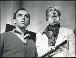 cca 1986 Makk Károly: Utolsó kézirat című filmjének forgatásán készült 8 db fotó, 18x24 cm