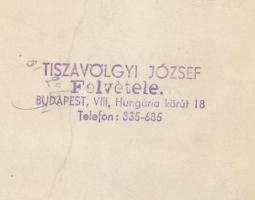 1953 Tiszavölgyi József: Fazekas műhely Szarvason, feliratozott, pecséttel jelzett fotó, 16x22 cm
